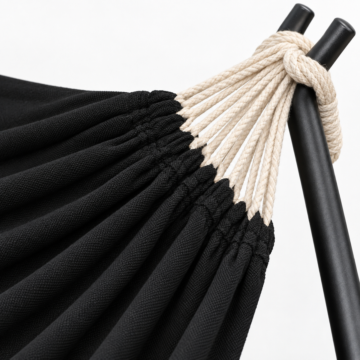 Zoom sur les matières : Hamac anthracite avec support noir et sac
